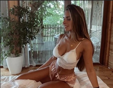 Monica Garcia free actress gallery