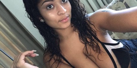 fart onlyfans porno images