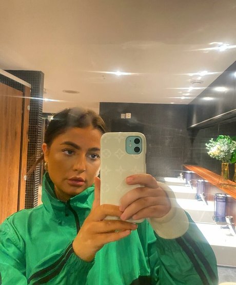 ebony fingering onlyfans erotic img