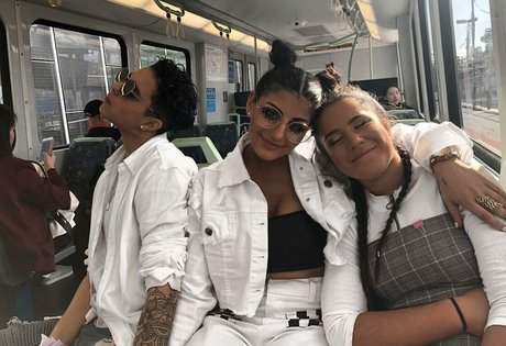 Jesy Lee nudes model pictures