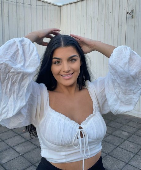 Jesy Lee porn star pictures