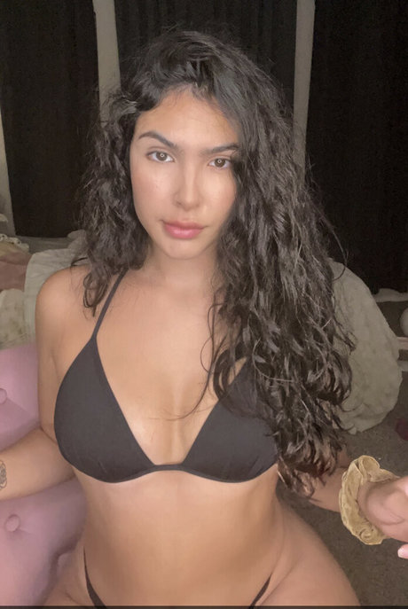 marelaine21 model adult photo