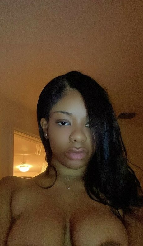 Skulltapz perfect pornstar photo