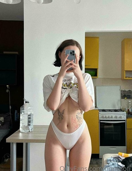 smile onlyfans sexy nude images