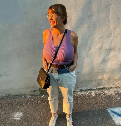 Veronika Ivanova pornstar free pics