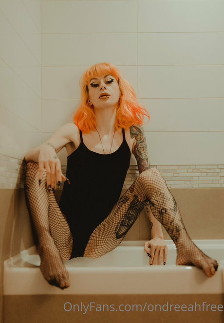 ondreeahfree beautiful star pic