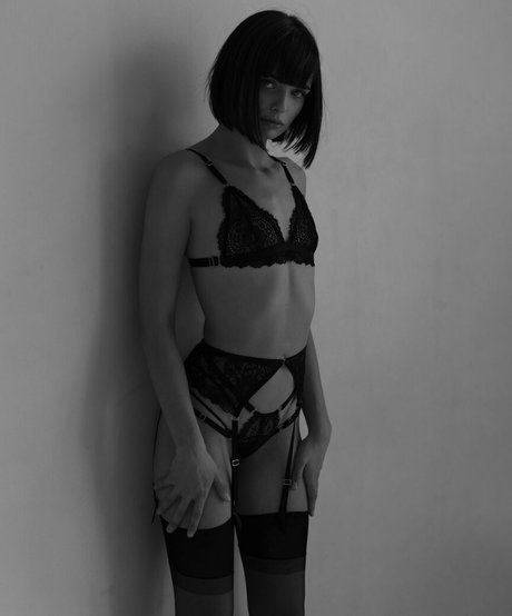 Marie Grippon pretty model archive