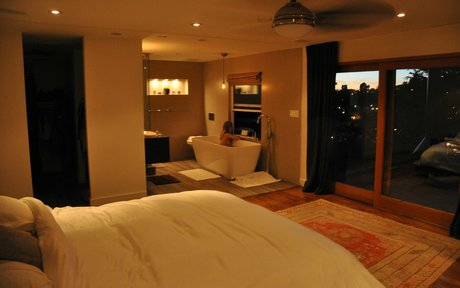 Teresa Palmer hot model pic