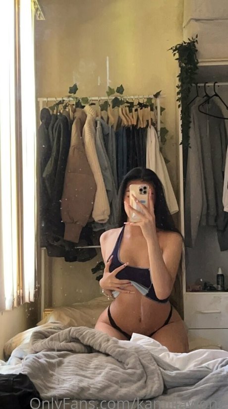 kamillawong nudes model img