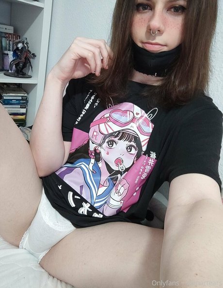 Xlunartears model sexy picture