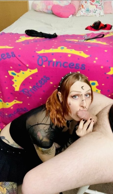 female popular onlyfans beautiful nude gallery