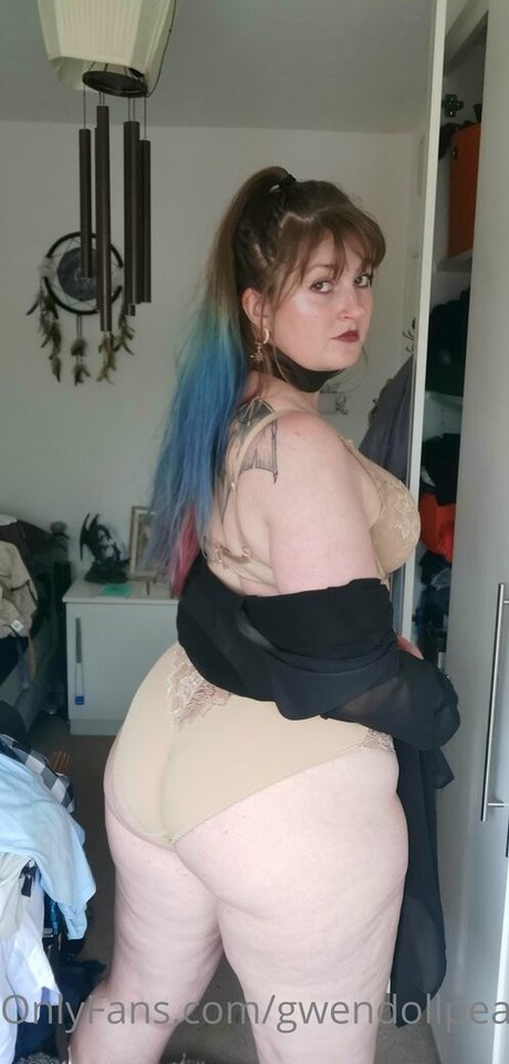 gwendollpeach nude star picture