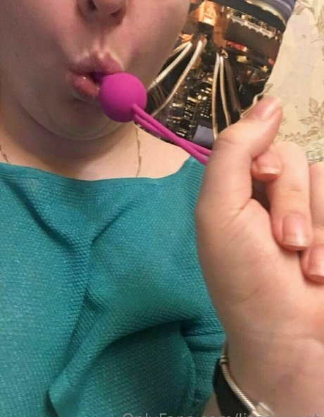 lissasweet nudes pornstar img