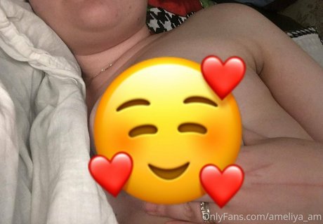 female popular onlyfans pornographic img