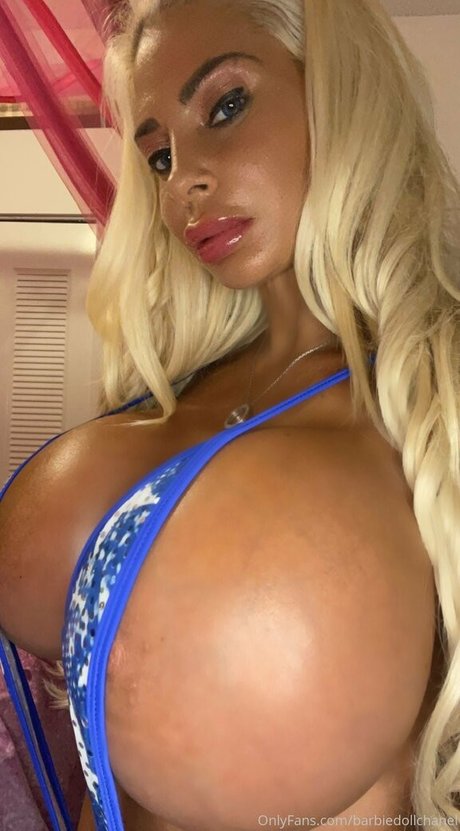 barbiedollchanel perfect pornstar pics