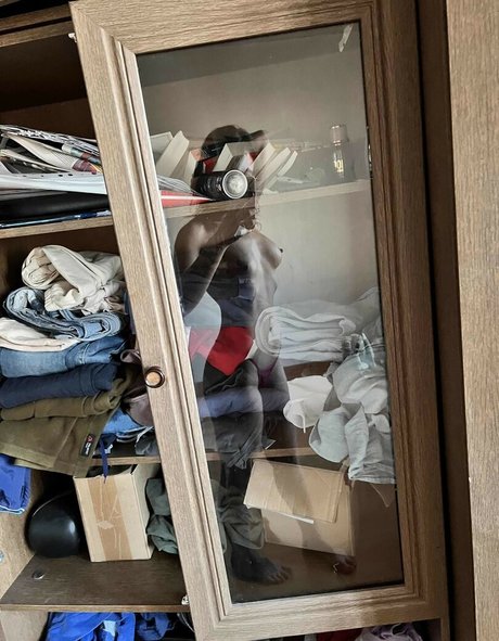 shemale handjob onlyfans art nude image