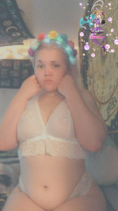 pwuppydove star nude photos