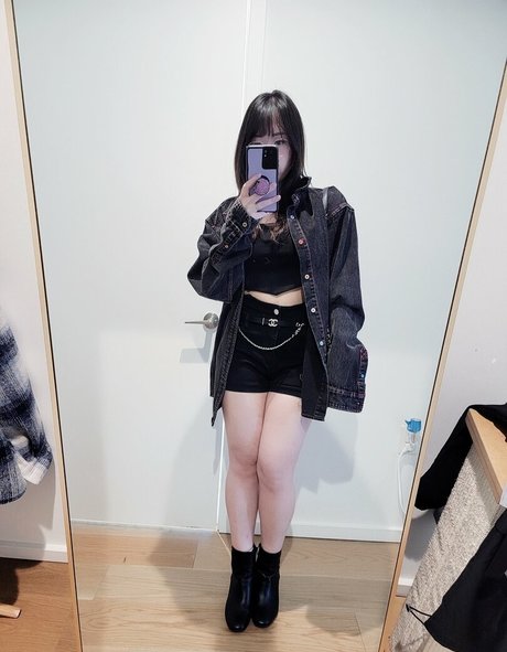 lolnatsumiii star erotic picture