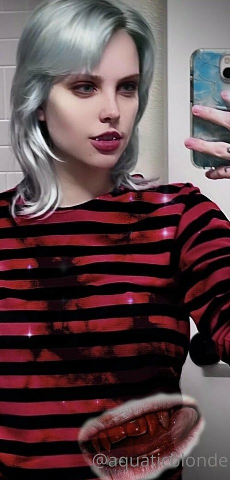 porcelainblues pornstar beautiful photo