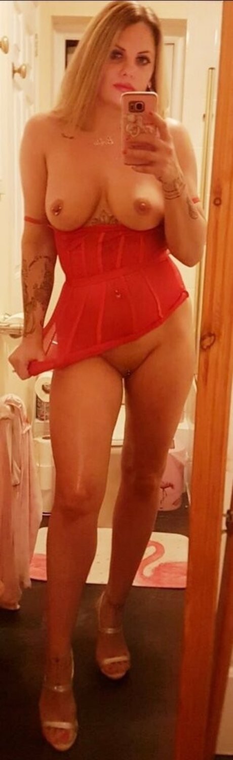 Jamieleepinkymummy pornstar beautiful img