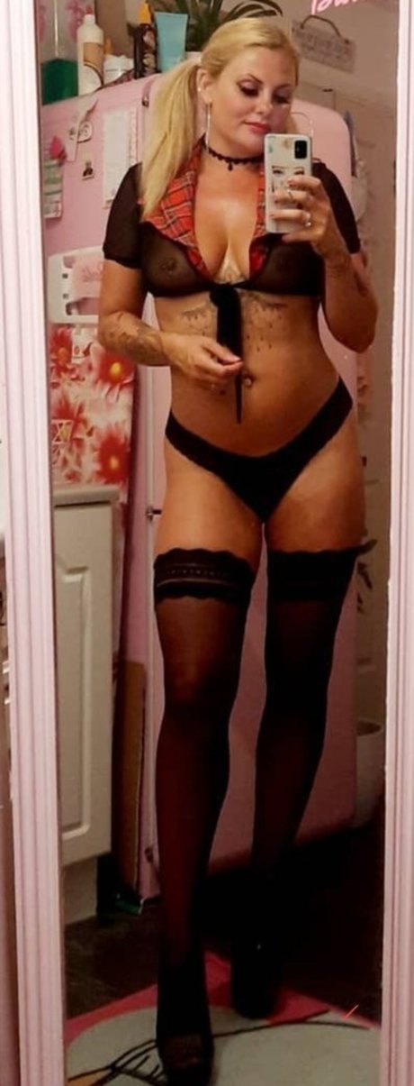 leggings onlyfans free naked photo