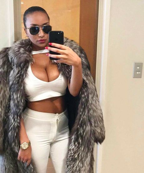 ShayLiving erotic star images