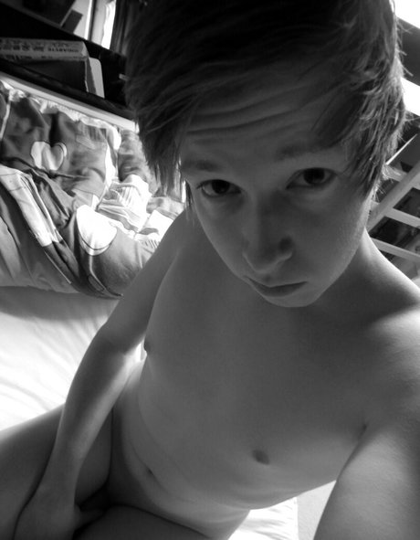 asian twink onlyfans art nude pictures