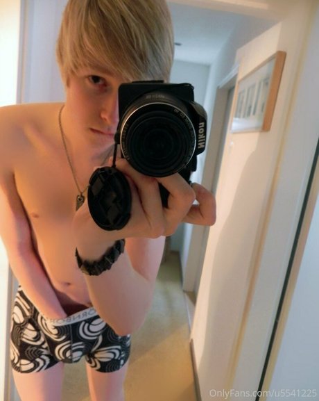 shemale masturbation onlyfans free naked galleries