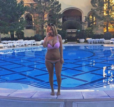 Nicolle A star nudes archive