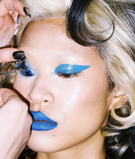 Justine Mae Biticon model porn photo