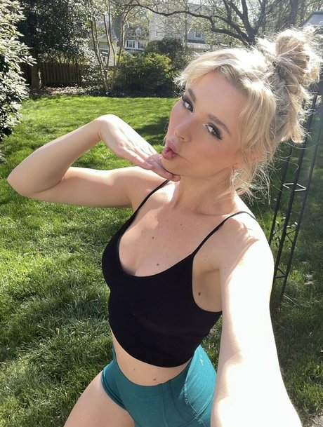 Martina Eliza high quality pornstar img