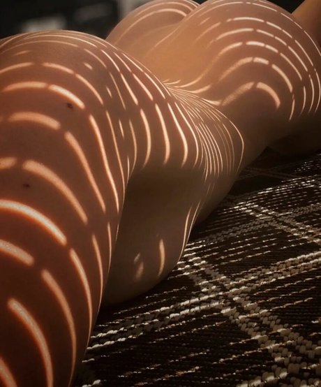 Miss Caffeine sexy actress picture