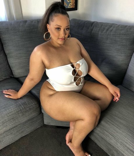 natural ass onlyfans adult photo