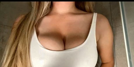 milf glasses onlyfans pornos pictures