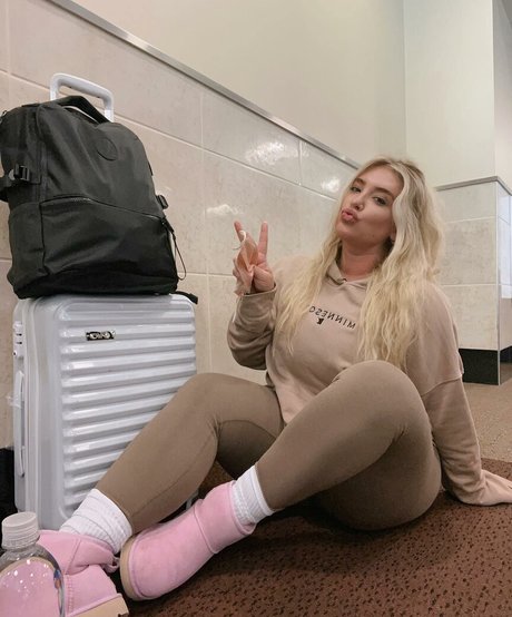 halloween onlyfans beautiful pictures