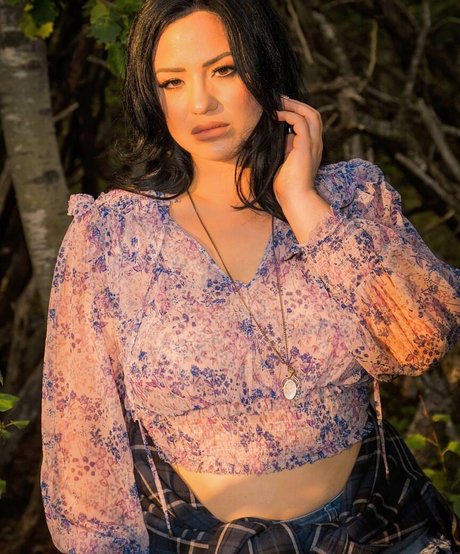 Anjadee erotic star image