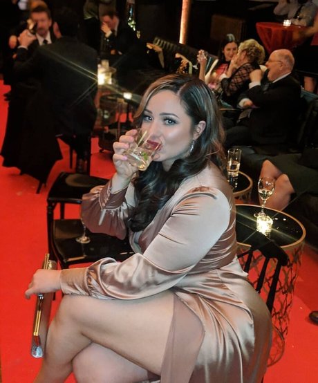 Anjadee nice model image