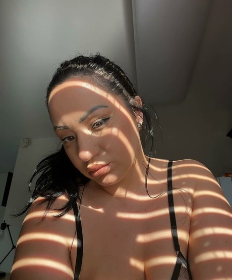 Anjadee pornstar hd gallery