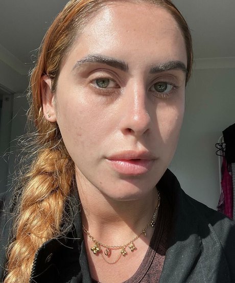 Ariella Nyssa model xxx photo