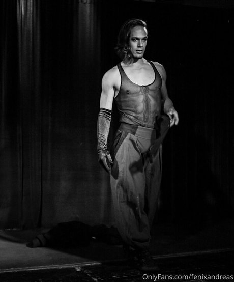 kinkyninjawolf hd actress photos