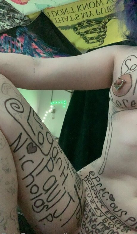 hairy pregnant onlyfans hd picture