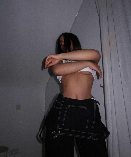 anaa__flri naked star images