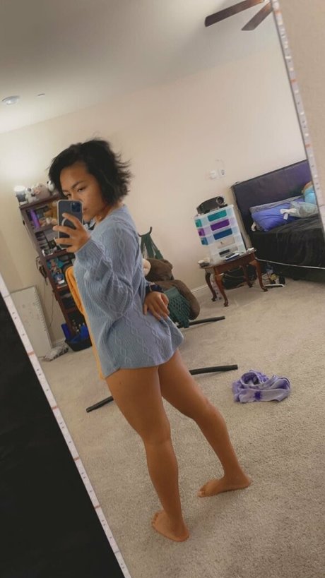 sosomarasi naked model img