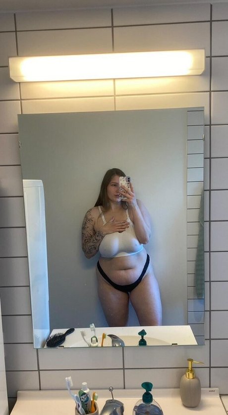 Nanna Frk bb pornstar picture