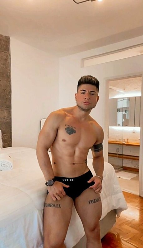 latina milf onlyfans porn galleries