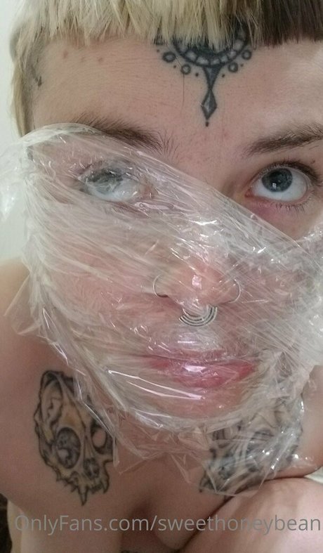 sweethoneybean free pornstar img