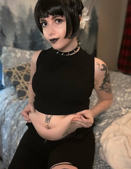 bigbellybenni model adult archive