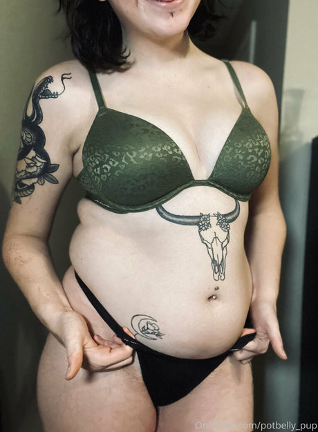 bigbellybenni model exclusive pic