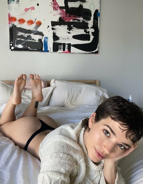 Immamakat naked pornstar pictures