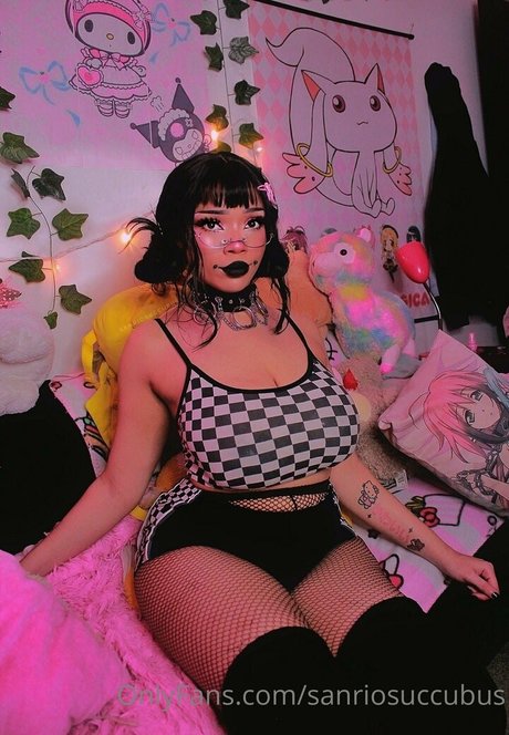 sanriosuccubus Images